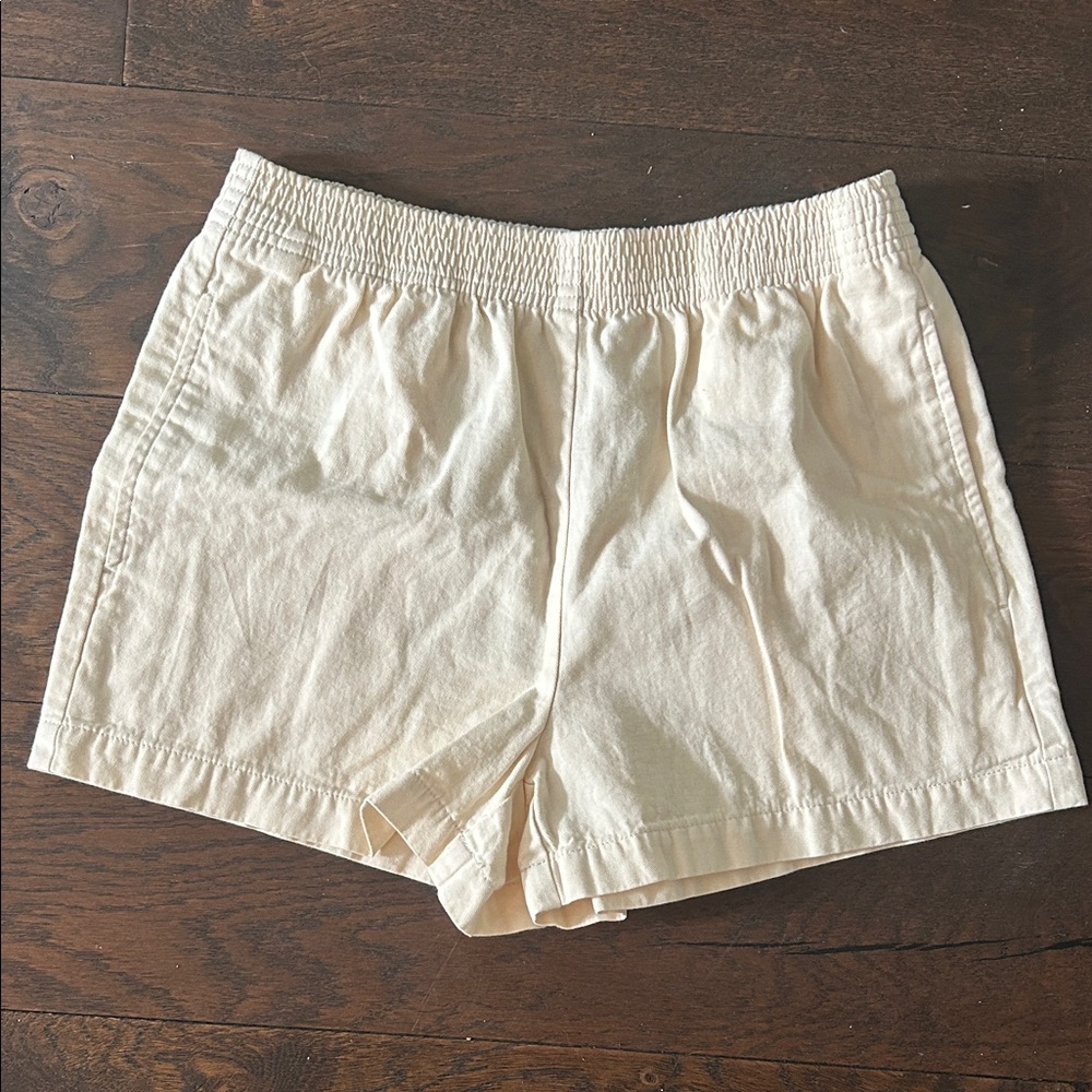Wilfred High Waist Tan Shorts / Aritzia